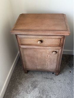 End table