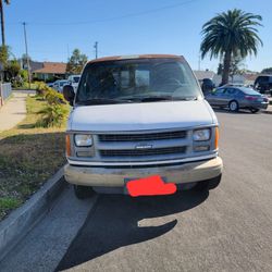 2002 Chevrolet Express Cargo
