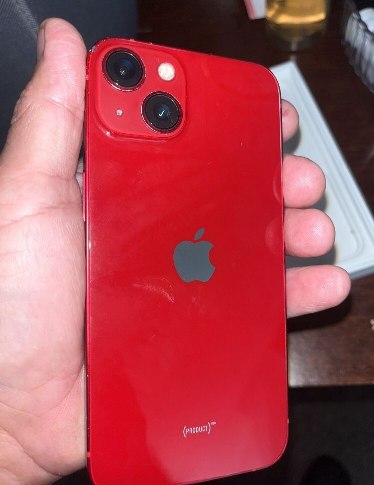 iPhone 13 Red