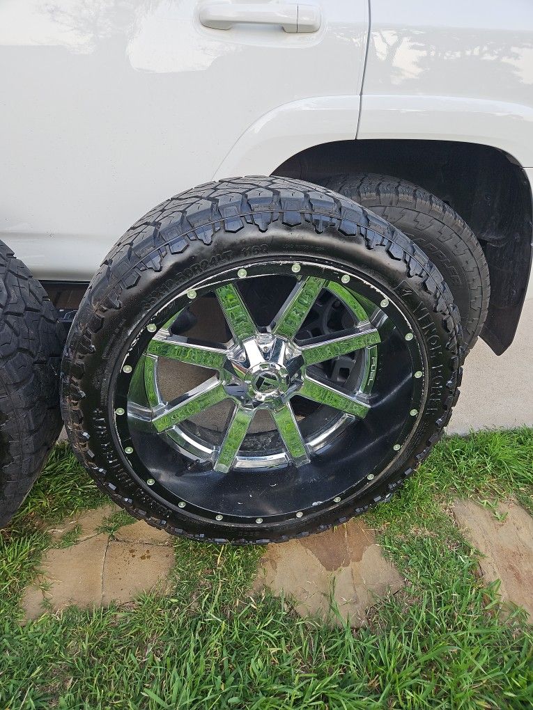 24 Inch Wheels And Tires 35x12.5x24