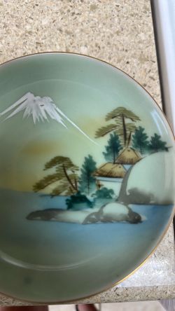 Vintage, 6 cups and six saucers.