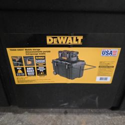 DeWalt tough chest