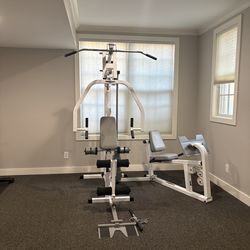 Commercial Multi-Station Home Gym (CFM 555) – Excellent Condition
