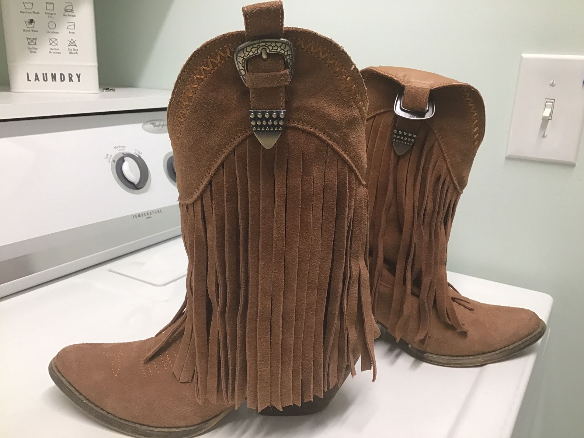 Ladies Boots Suede Cowboy Boots Size 6