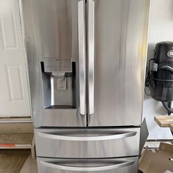 Refrigerator - LG ThinQ Barely Used