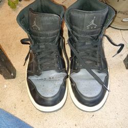 Men's Nike Air Jordan Throw Backs 