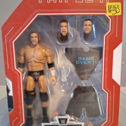 WWE ULTIMATE EDITION TRIPLE H COLLECTIBLE ACTION FIGURE