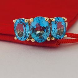 10K Yellow Gold Blue Topaz Ring Size 7 Solid Gold/ Anillo de Oro con Topacios Azules! 👌🎁Post Tags: 10k 14k