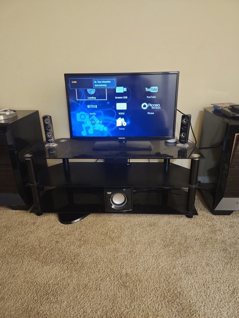 TV Plus Stand And Spund System