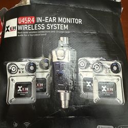 Xvive U4R4 In-Ear Monitor Wireless System 