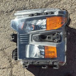 2022 2023 2024 Chevrolet Silverado Halogen Headlight LH Left Driver Side OEM