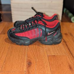 Nike Air Max Tailwind IV University Red (GS) Kids BQ9810-600 Size 6Y 7.5W