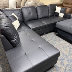 Beautiful Black Leather Sectionals Only @ FURNITURE LOVE 💕 Same Day Delivery 🚚 