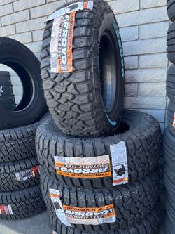 Vendo 265/70/R17 las 4 llantas nuevas Arroyo RT las 4 por $550