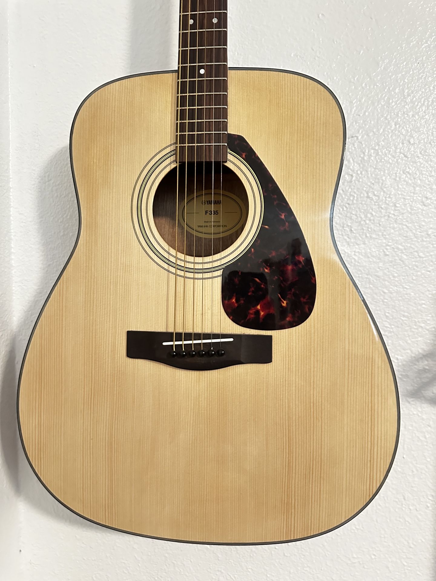 Yamaha F335 acoustic guitar