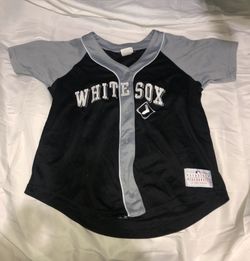 Women’s medium white Sox jersey grey gray black
