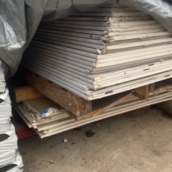 Sheetrok Morado 5/8. 4x10