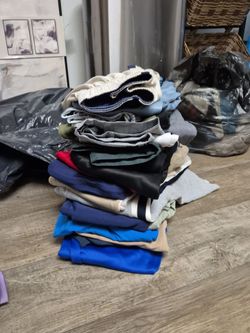 Bid bag of clothes and shoes