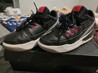 Nike Air Jordan Max Aura 5 Black Cement Grey Red White DZ4353-061 Men's Sz 5.5Y