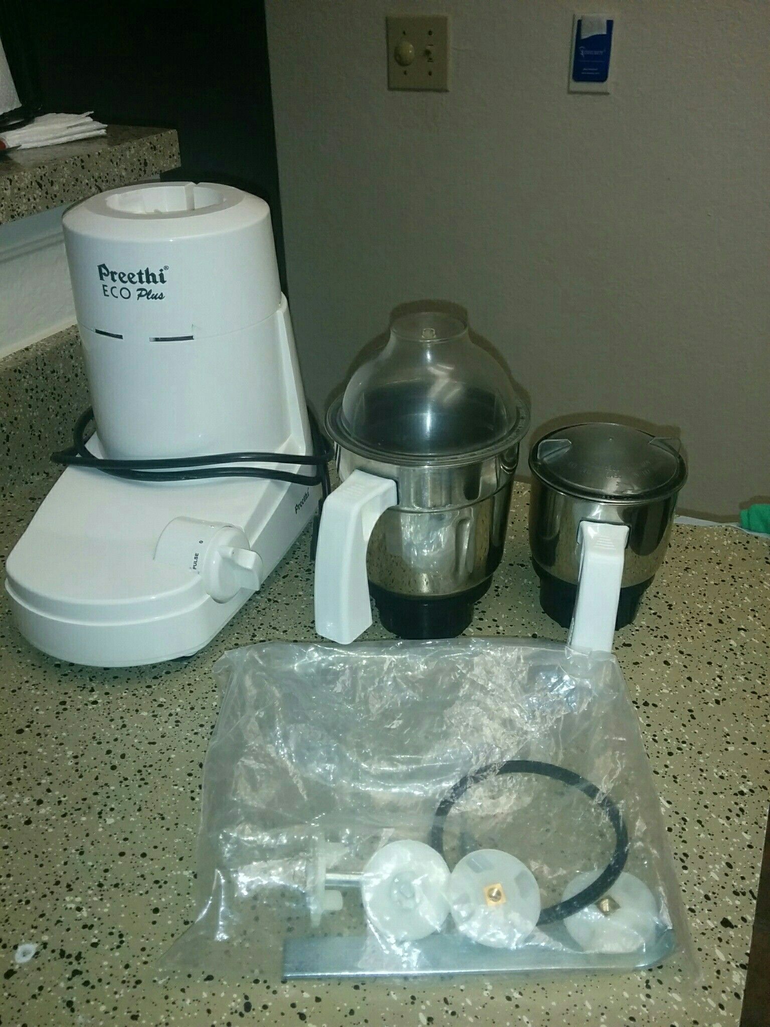 Chutney grinder Preethi Eco Plus 3 Jar 550 way Chutney Grinder for Sale in  Las Vegas, NV - OfferUp