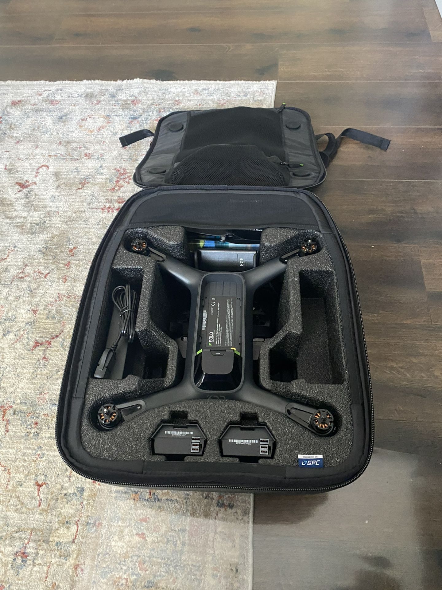 3DR Solo drone Gimbal & Go Pro hero 4