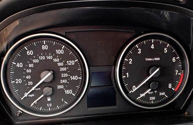 BMW e90 cluster