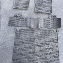 Jeep Grand Cherokee Moose All Weather Floor Mats