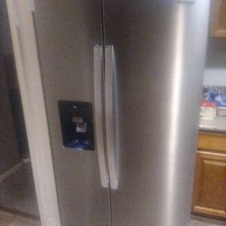 Whirlpool Fridge 