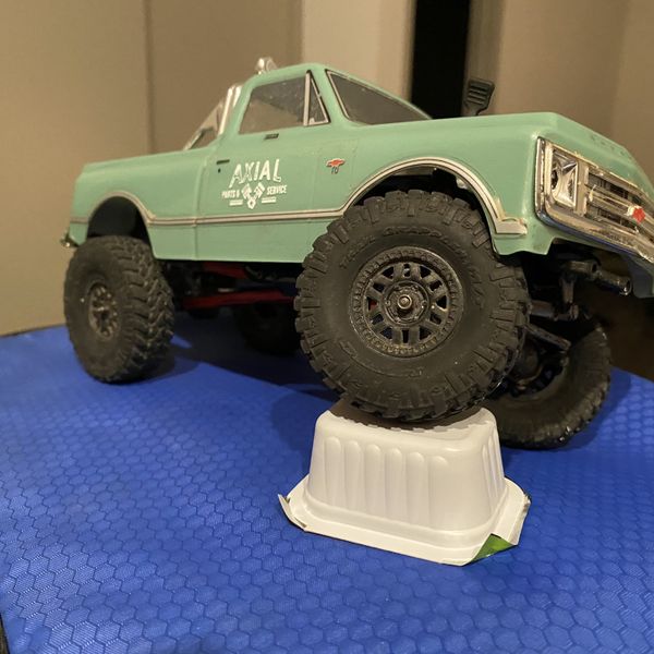 scx 24 rc car