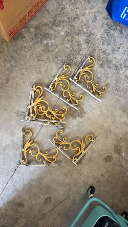 Stunning Anthropologie Shelves