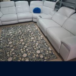 SECTIONAL GENUINE LEATHER RECLINER ELECTRIC WHITE COLOR.. DELIVERY SERVICE AVAILABLE 💥🚚💥✅