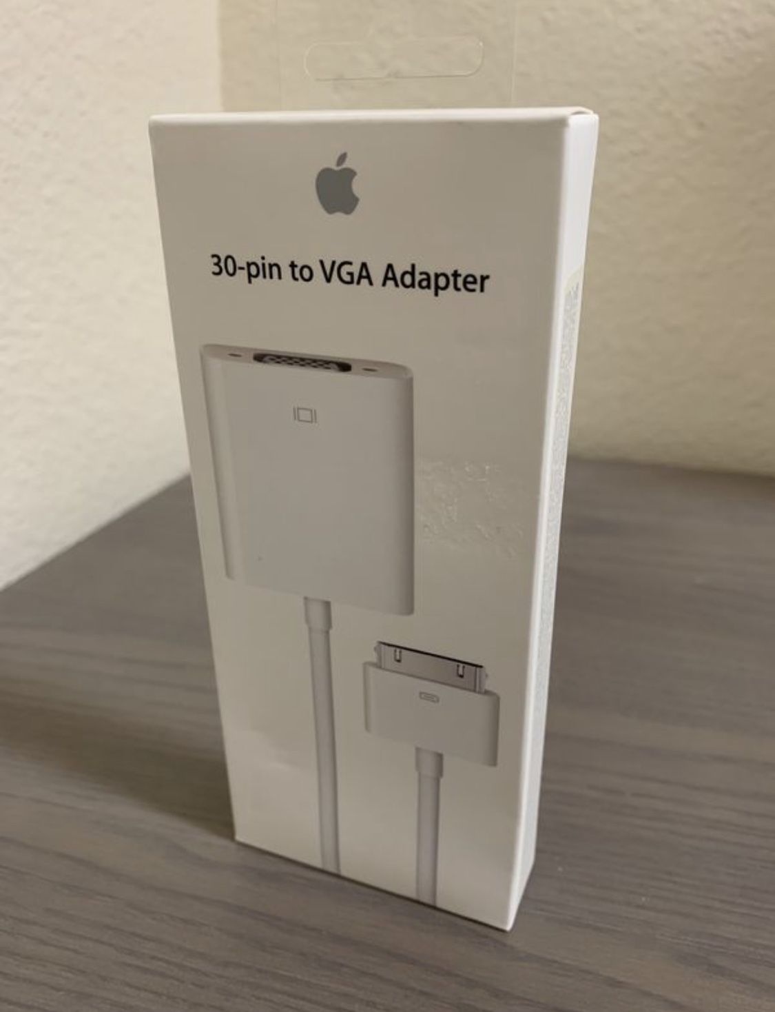 Apple 30-Pin to VGA Adapter For iPad, iPhone And iPod Touch