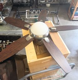Hunter Ceiling Fan w/Remote