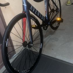 Aventon Mataro Fixed Gear Bike