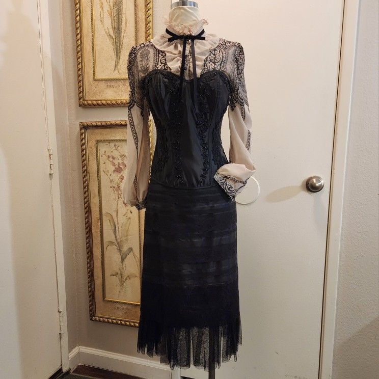 Black Midi Skirt Express Layered Lace, Tulle & Ribbon Romantic Whimsigoth Sz 1/2 NWOT