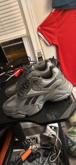 Grey reebok shoes brand new never worn