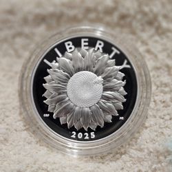 1 OZ American Liberty 2025 Silver Medal