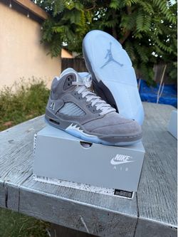 Jordan 5 Wolf Grey Size 9.5