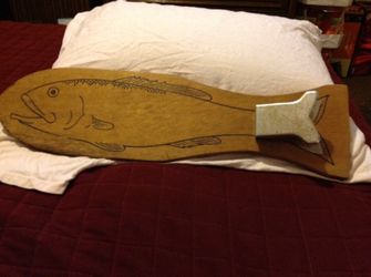 Vintage fish scaling/cleaner holder