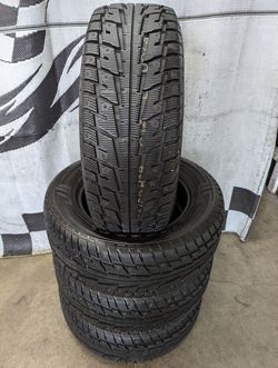 265/60r18 "Near Brand New" Federal Himalaya SUV studded winter snow tires