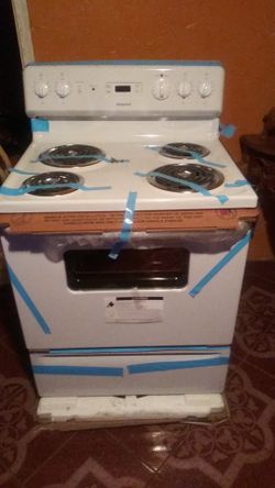 Hotpoint electrical stove