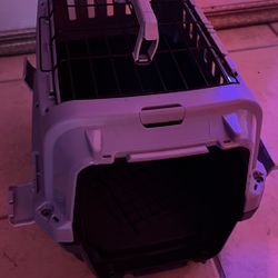 Small Pet Carrier With Two Doors 