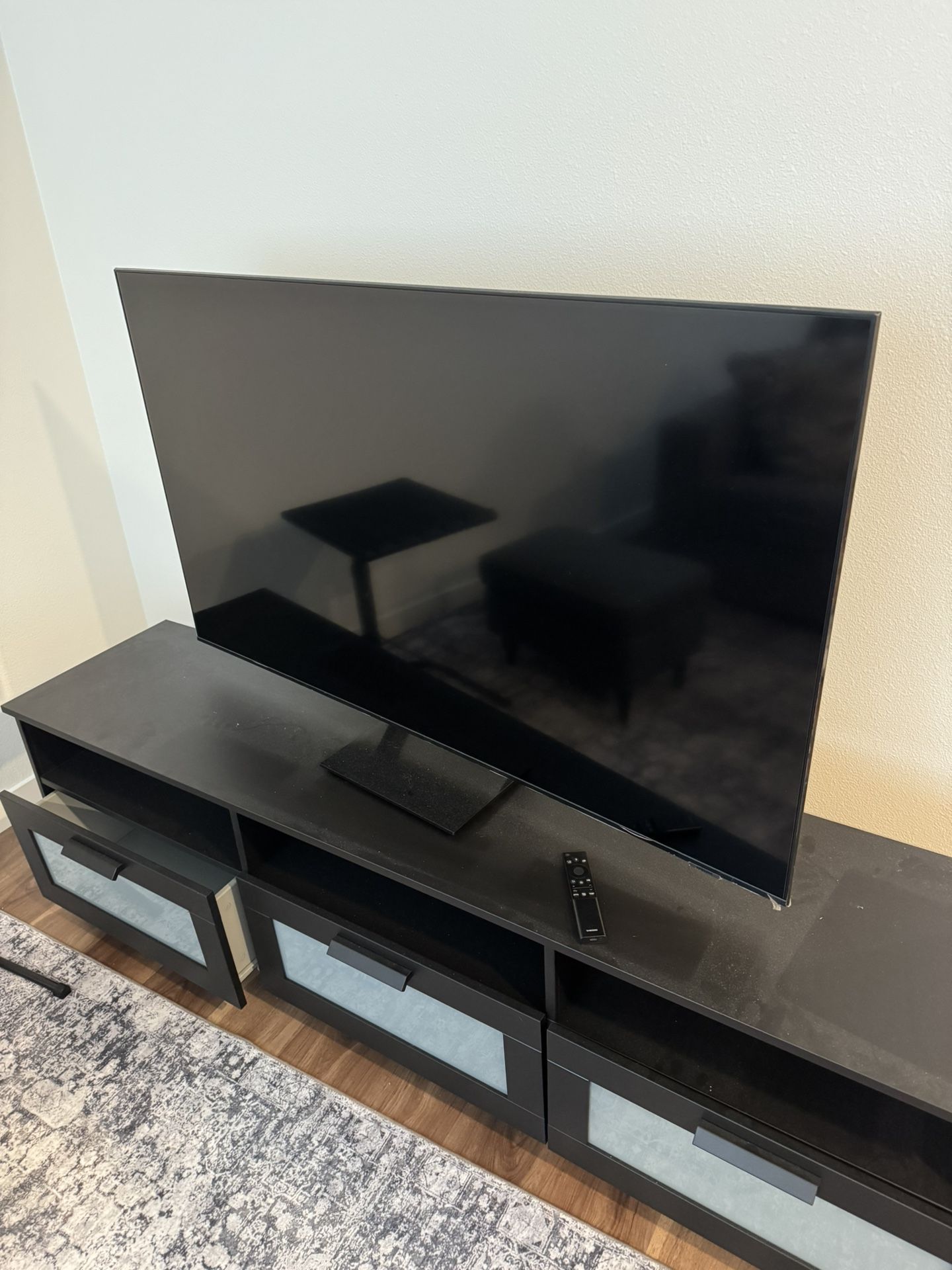 55 Inch QLED Samsung tv