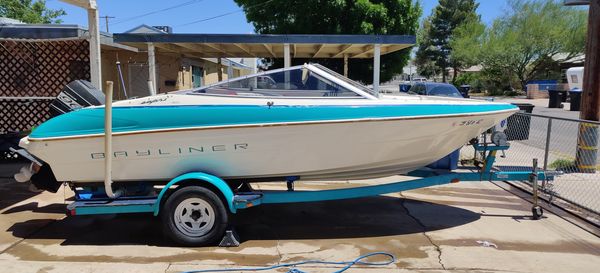 Bayliner capri 1800