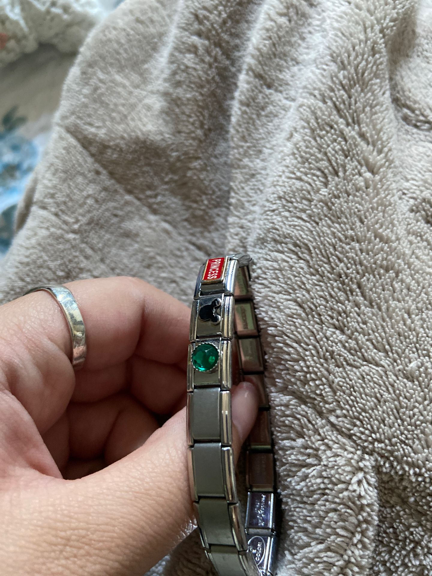 Bracelet