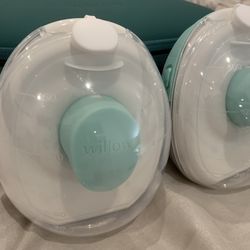 Like New Willow Go Wearable Breast Pump