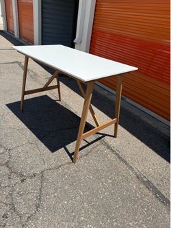Kitchen/art table