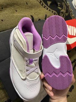 JORDAN MAX AURA 4 (PS) New size 1.5
