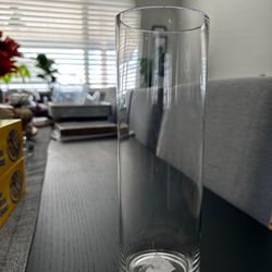 Glass vase - 10” Tall