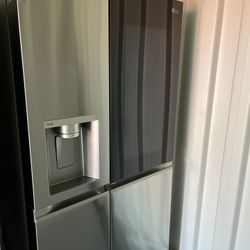 27 cu.ft. Smart Side-By-Side InstaView® Door-in-Door® Refrigerator with Craft Ice™  LRSVS2706S
